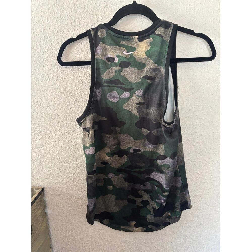 Nike green camo with pink logo tank size XS - Picture 3 of 3